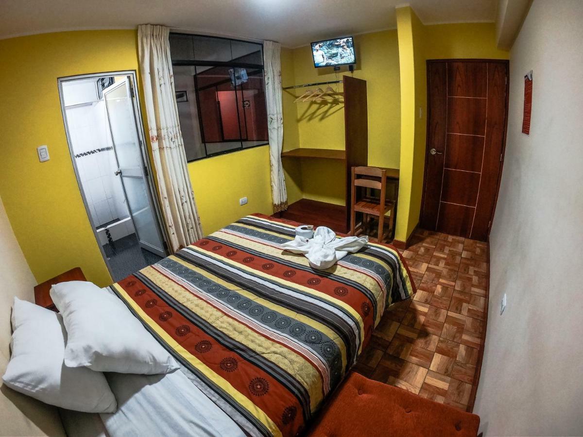 Hostal Berlin Jauja Εξωτερικό φωτογραφία