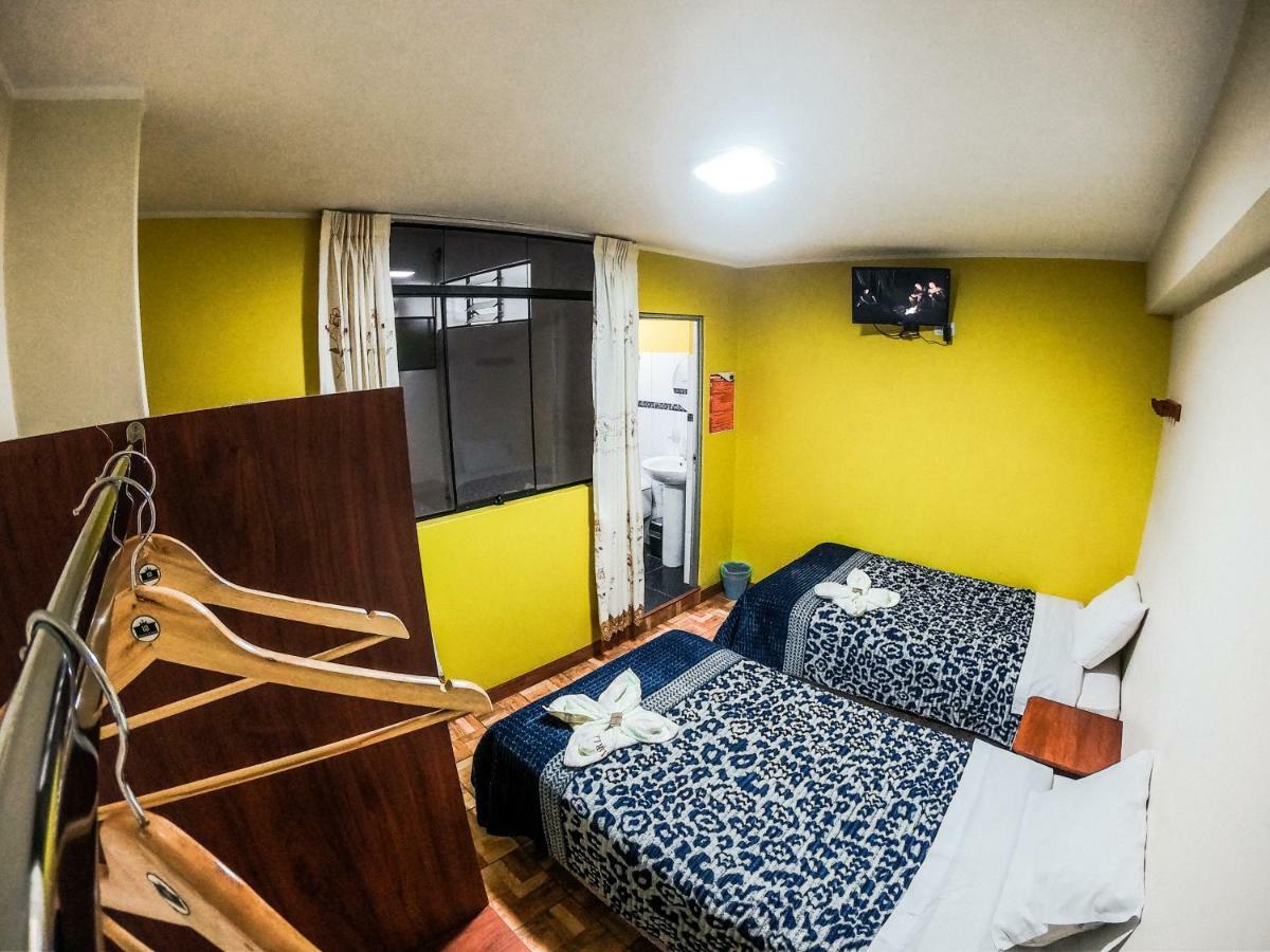 Hostal Berlin Jauja Εξωτερικό φωτογραφία